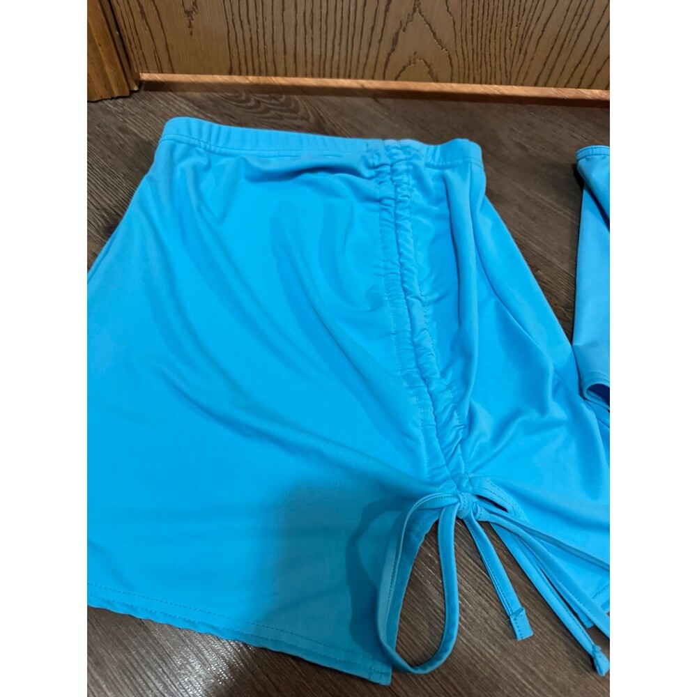 Swim wear NWT size 4 top size 2 bottoms - Picture 5 of 5